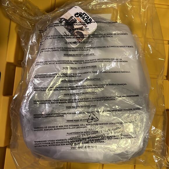 Loungefly Star Wars The Mandalorian The Child Floral Mini Backpack - Picture 7 of 11